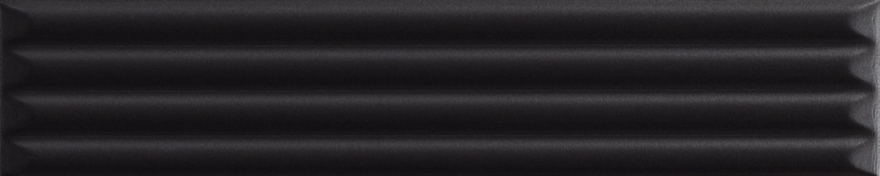 La Fabbrica Ava Up Black matowa 5x25 cm gr. 15 mm